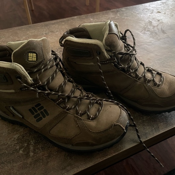 Sold - Picture 2 of 4